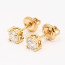 0.75 Carat White Diamond Stud Earrings